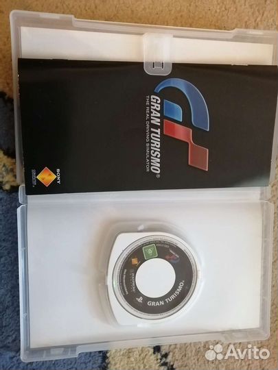 Игра PSP Gran turismo