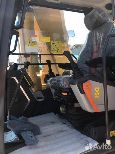 Гусеничный экскаватор SDLG (LGCE) E6210F, 2022