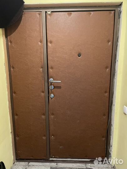 Дверь входная металлическая