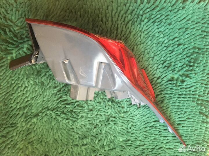 Задний фонарь lexus is 250