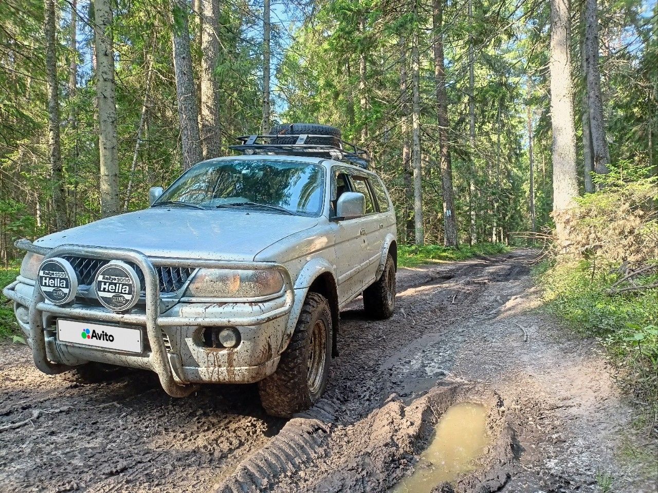 Mitsubishi Pajero Sport: фото владельца