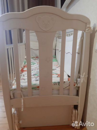 Детская кроватка с матрасом