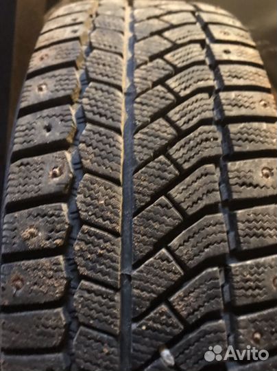 Viatti Bosco Nordico V-523 215/60 R16