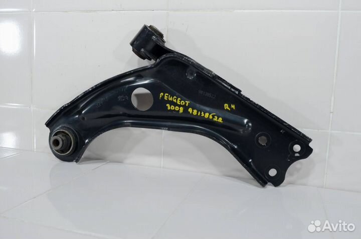 Рычаг нижний передний правый Peugeot 3008 P84E