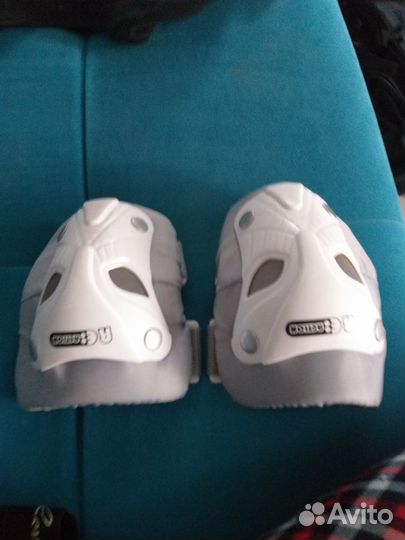 Хоккейные принадлежности