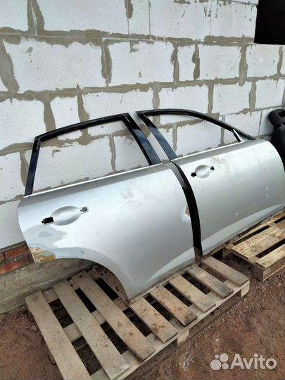 Двери правые Infiniti FX