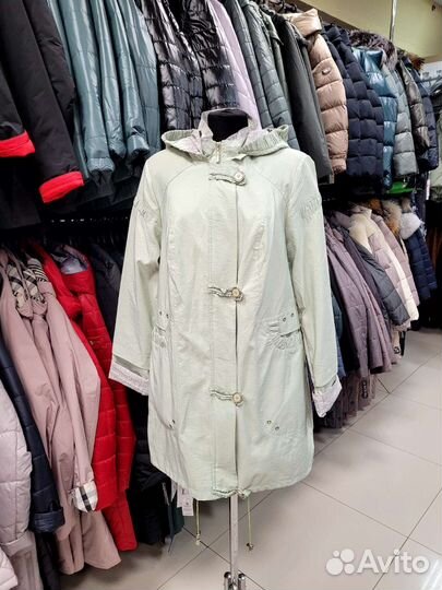 Плащ женский