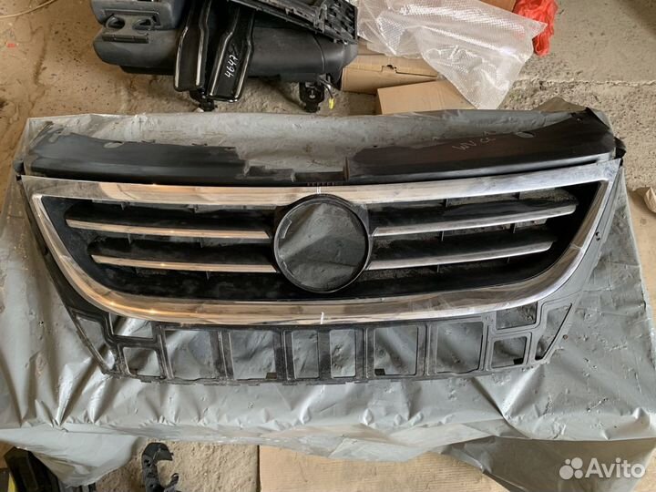 Решетка радиатора Volkswagen Passat CC 2008-2017