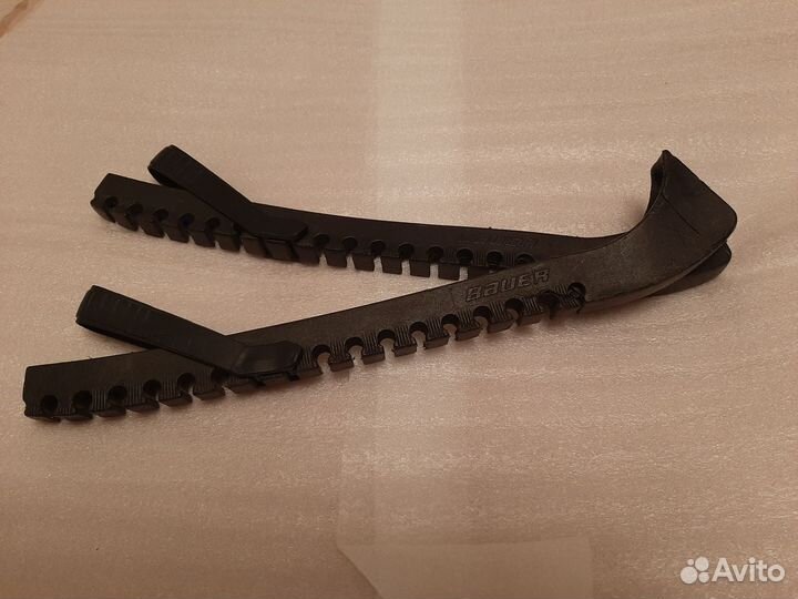 Хоккейные джерси, клюшка, шайба, гамаши