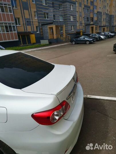 Лип Спойлер на тойоту короллу