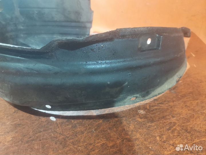 Подкрылок Honda Accord CF3 передний левый