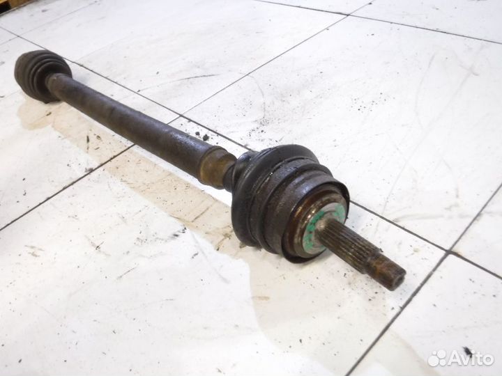 Привод передний правый