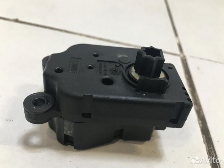 Сервопривод заслонок печки Opel Vectra C