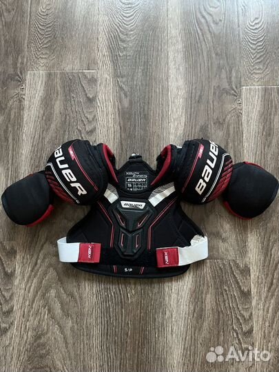 Нагрудник хоккейный