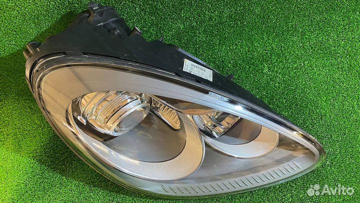 Фара правая Porsche Cayenne 958