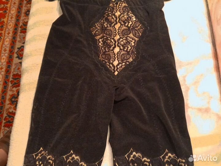 Красивый утягивающий костюм корсет два варианта