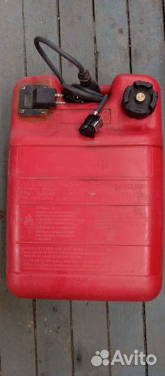 Лодка с мотором