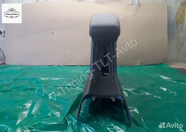 Подлокотник LADA Vesta