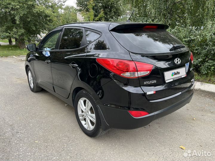 Hyundai ix35 2.0 AT, 2012, 133 000 км
