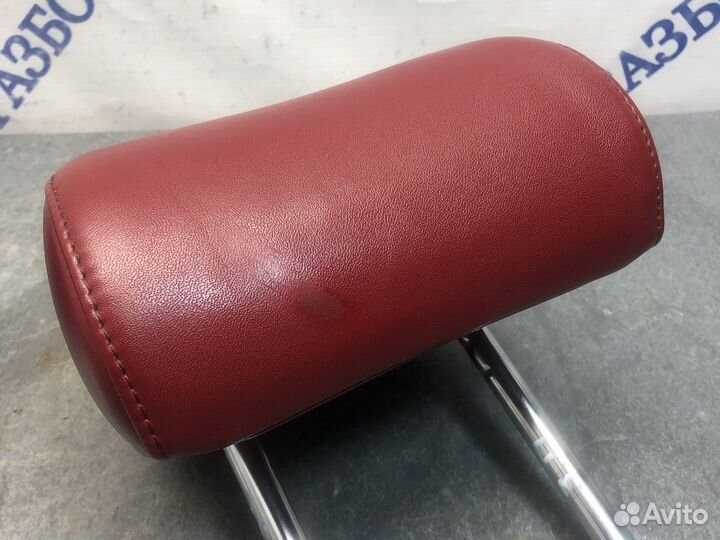 Задний подголовник Stinger