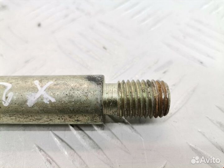 Крюк буксировочный для Nissan Note 511129U01A