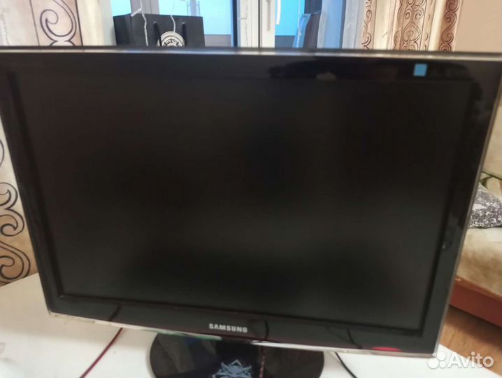 Монитор Samsung 22