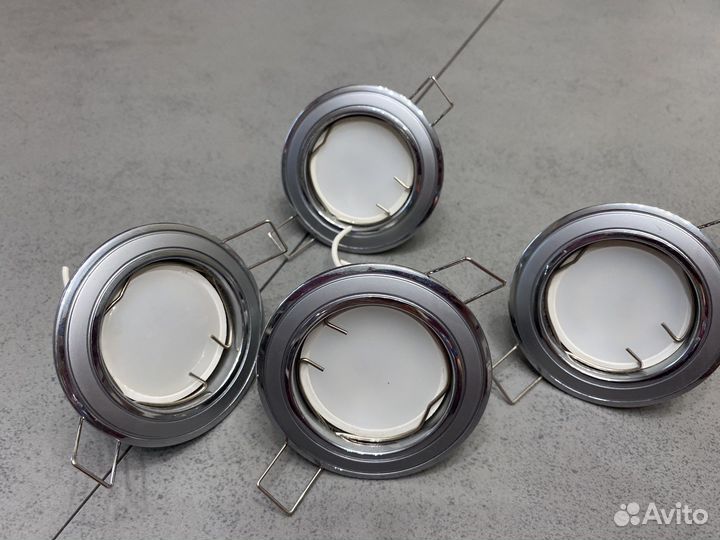 Светильник потолочный светодиодный