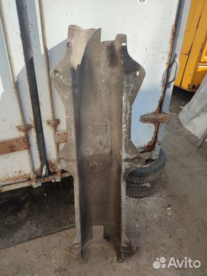 Экран тепловой Peugeot 406 8B XU7JP4 2000