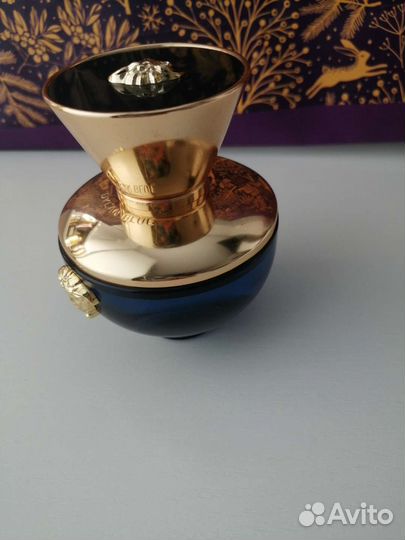 Парфюмированная вода versace