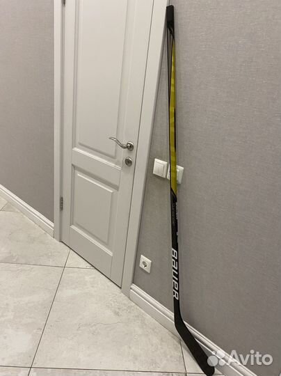 Хоккейные клюшки bauer новая