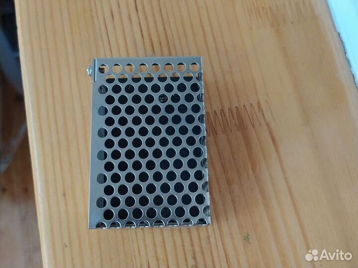 Кормушка для рыб