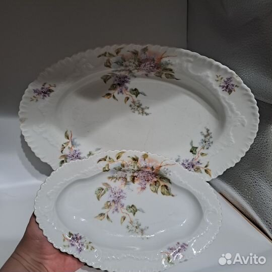 Блюдо тарелка сирень предметы