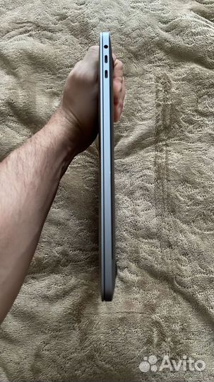 Apple Macbook Pro A1707 2.8Ghz i7 16gb 512gb 2017г