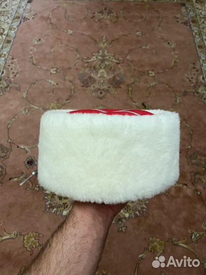 Кубанка из мутона белые и черные