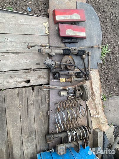 Запчасти на ваз 2109