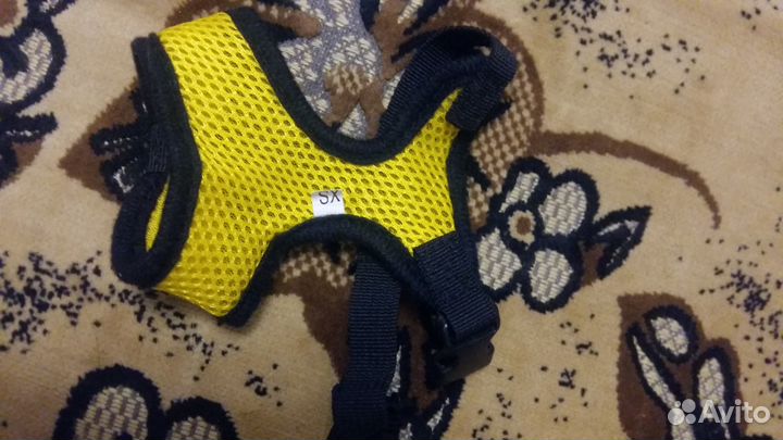 Шлейка для маленькой собаки новая