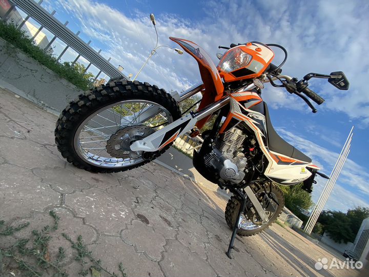 Racer enduro 200