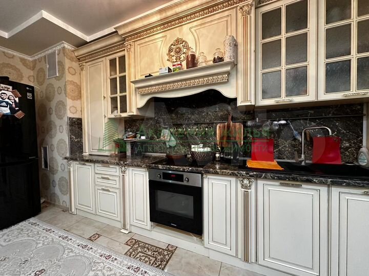 3-к. квартира, 80,5 м², 5/10 эт.