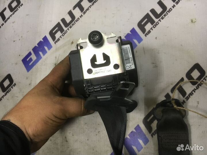 Ремень безопасности заднего сиденья Рено Меган 2