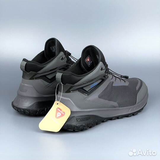 Ботинки мембранные Ecco Ult-Trn M