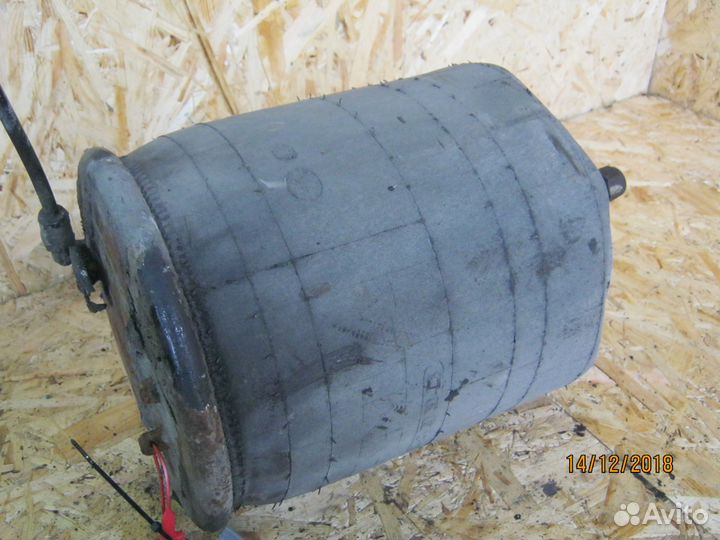 Пневмоподушка с/с М16/24 Scania 1932592