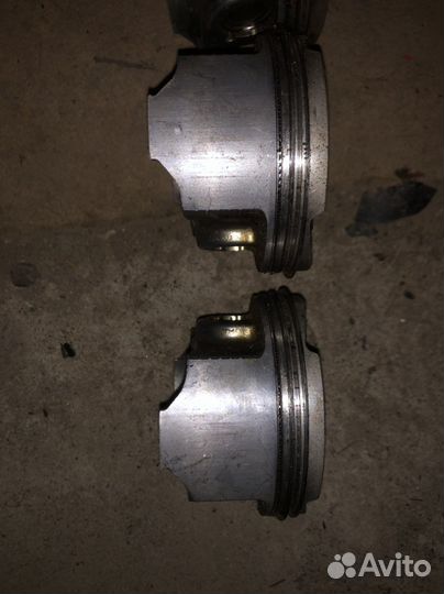 Kawasaki ZX9R 98 99 комплект поршней