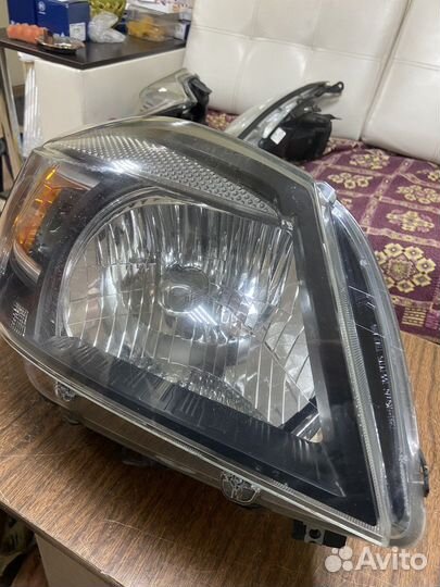 Фара правая Ford Ranger 2 рестайлинг 09-11г