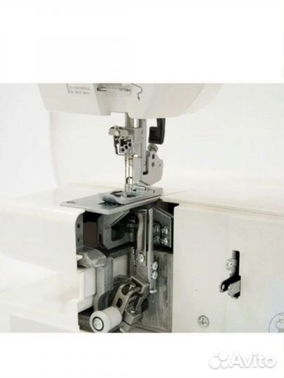 Распошивальная машина janome