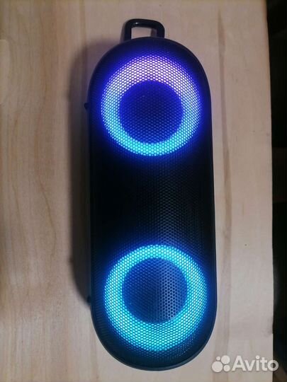 Портативная колонка