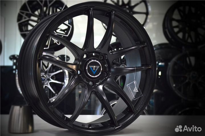 Диски R19 8,5J 5x114,3 Et38 Wheelegend VLF11 MB