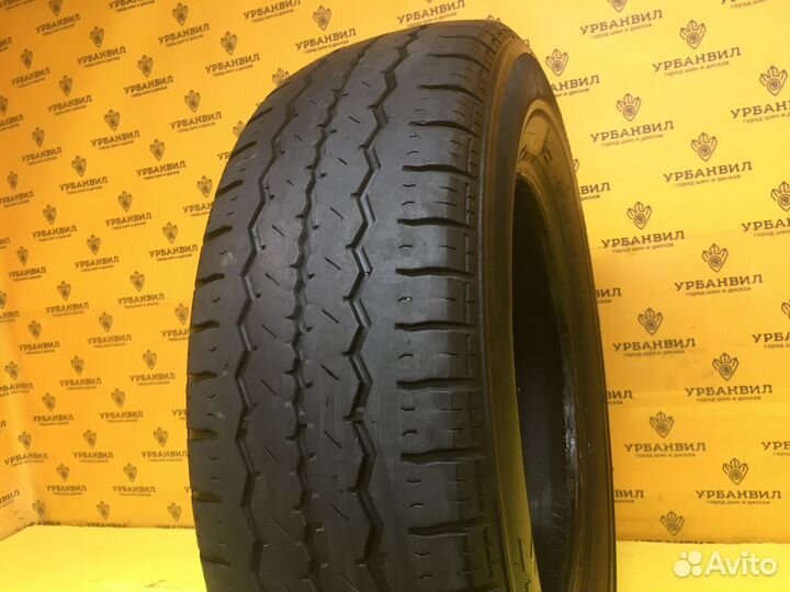 Hankook Radial RA08 215/70 R16C T