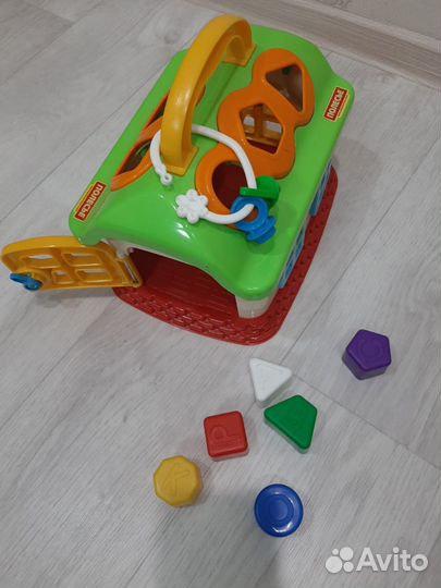 Развивающие игрушки