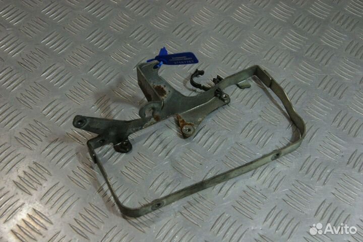 Крепление Honda Magna 250