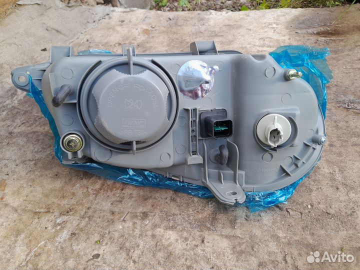 Фара на chevrolet lanos левая передняя